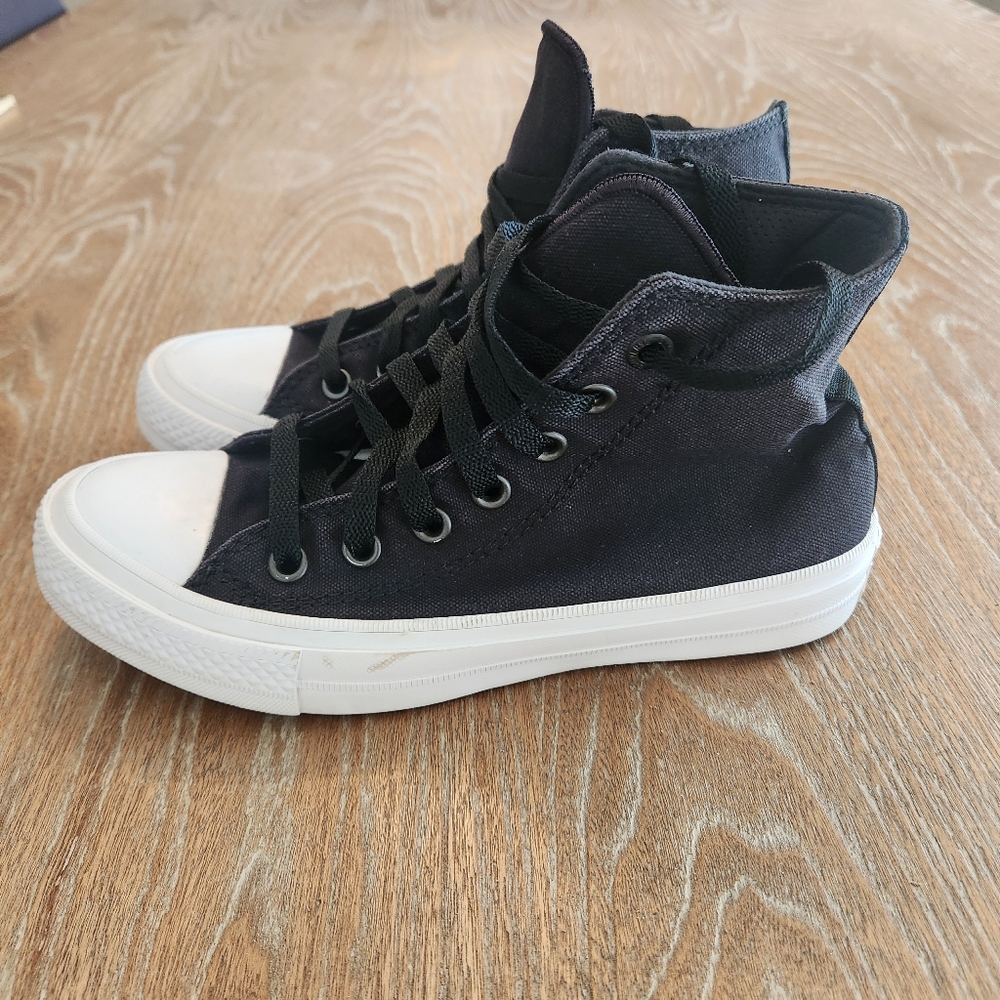 CONVERSE Chuck Taylor II High Top Lunarlon Black/White Women's Size 6